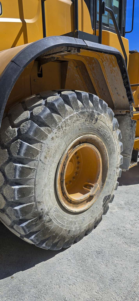 Wheel loader HYUNDAI HL970