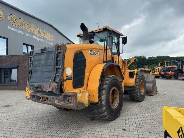 Wheel loader HYUNDAI HL 955A