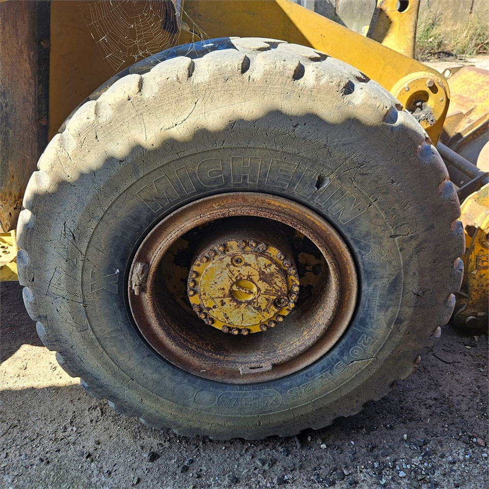 Wheel loader Hanomag 44D Turbo