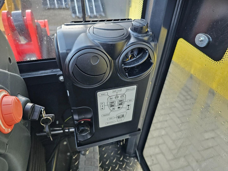 Wheel loader Heracles H220