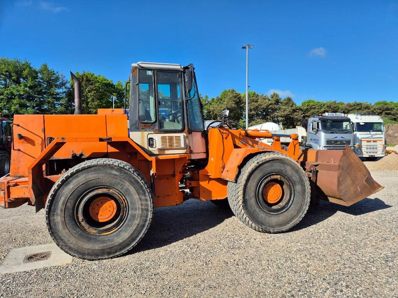 Wheel loader Hitachi FR 130
