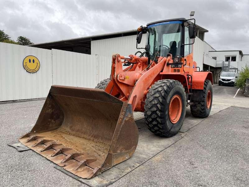 Wheel loader Hitachi W130A