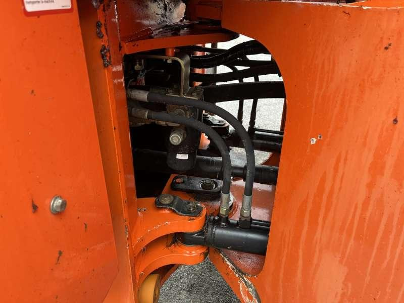 Wheel loader Hitachi W130A