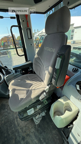 Wheel loader Hitachi ZW250-6