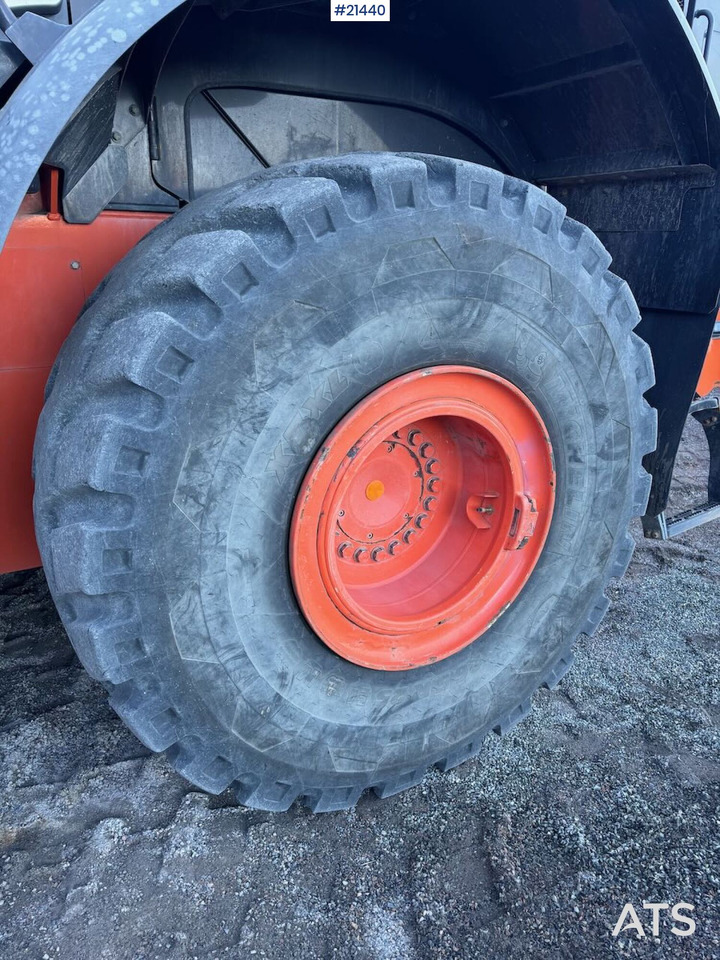 Wheel loader Hitachi ZW310