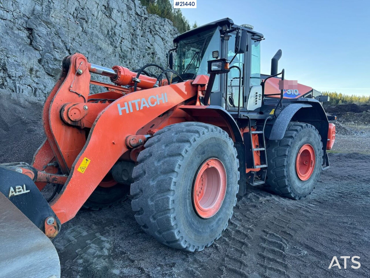 Wheel loader Hitachi ZW310