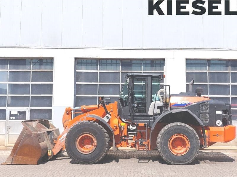 Wheel loader Hitachi ZW 250-6