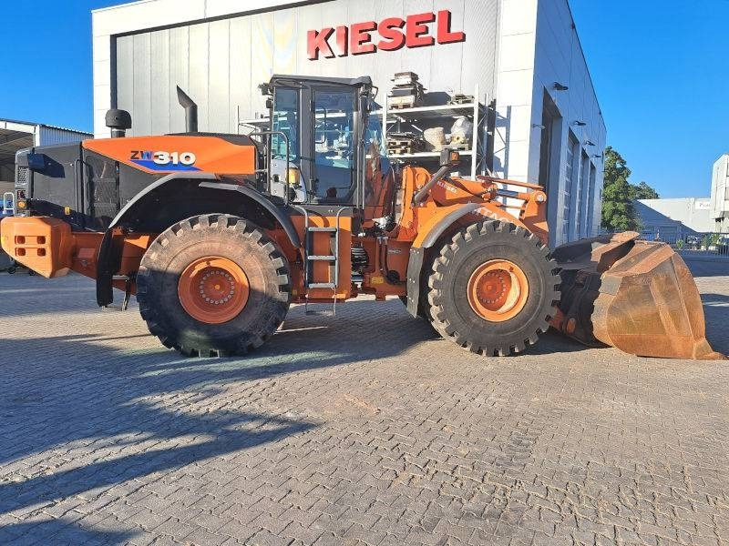 Wheel loader Hitachi ZW 310-6