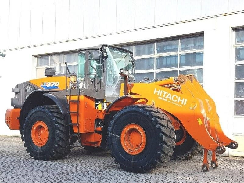 Wheel loader Hitachi ZW 370-6