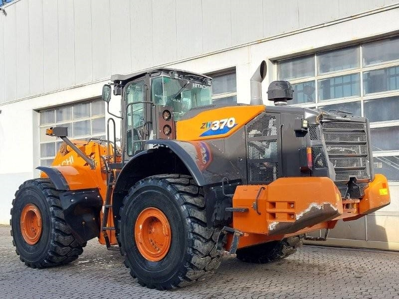 Wheel loader Hitachi ZW 370-6
