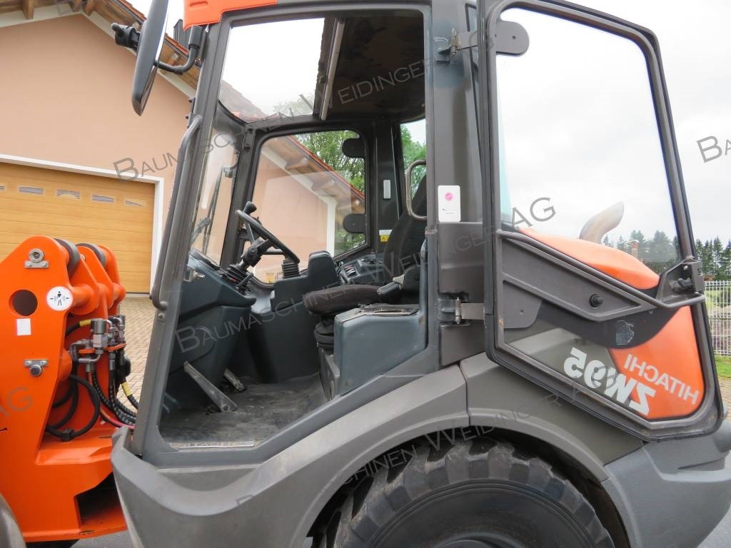 Wheel loader Hitachi ZW 95