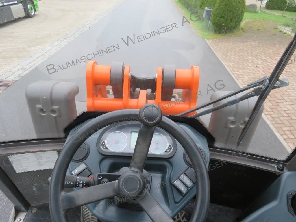 Wheel loader Hitachi ZW 95