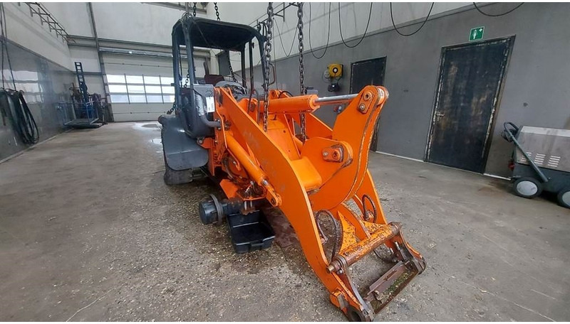 Wheel loader Hitachi ZW 95 LSD - (For parts)