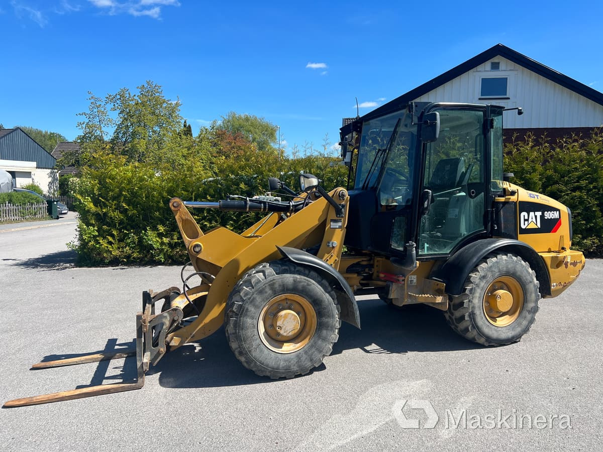 Wheel loader Hjullastare CAT 906M med redskap