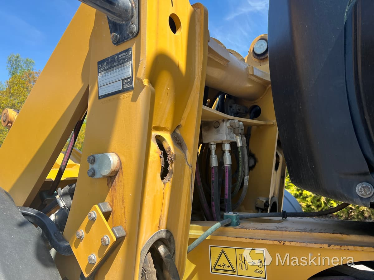 Wheel loader Hjullastare CAT 906M med redskap