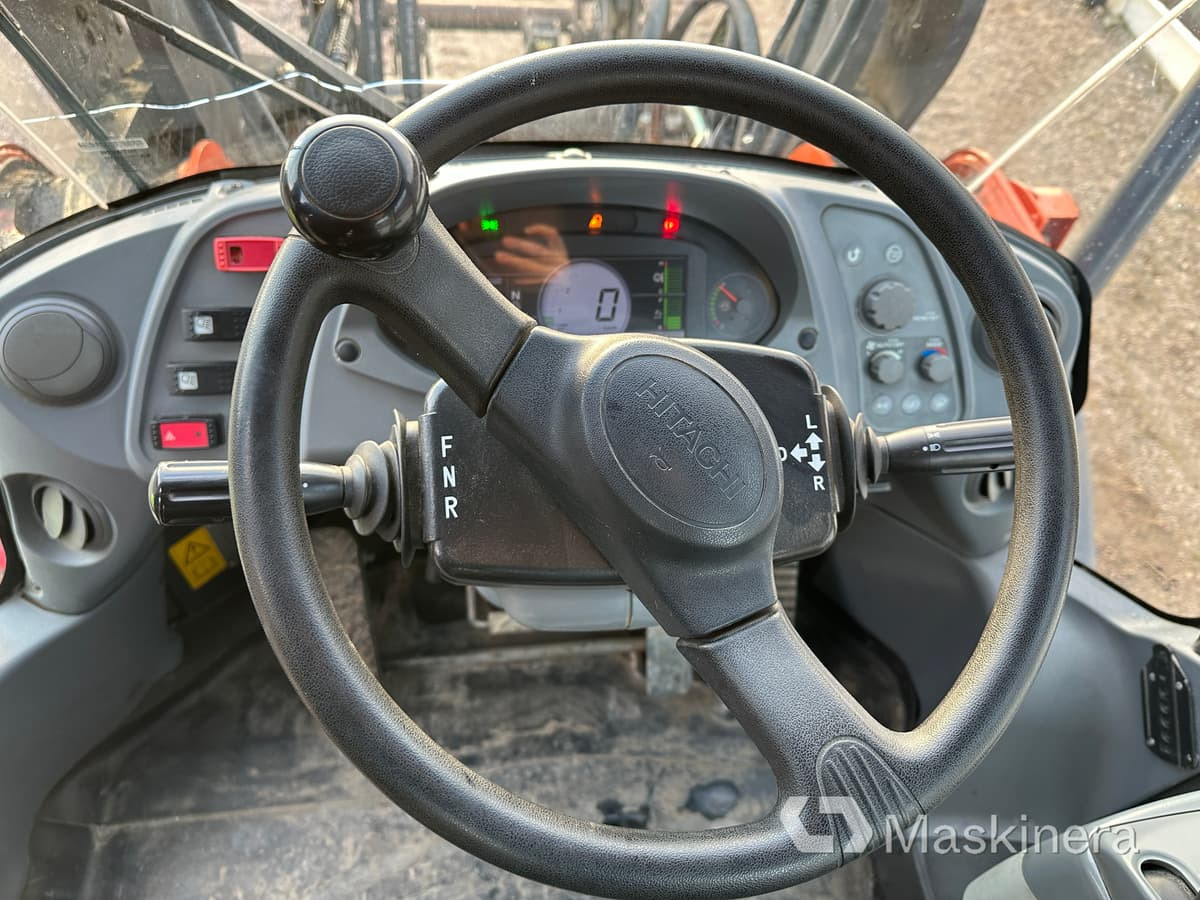 Wheel loader Hjullastare Hitachi ZW180 PL-6