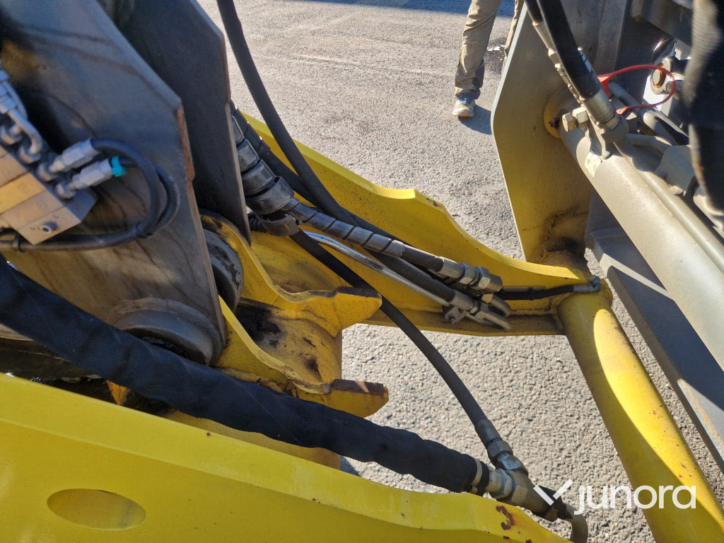 Wheel loader Hjullastare - Kramer 8115, med vikplog Holms