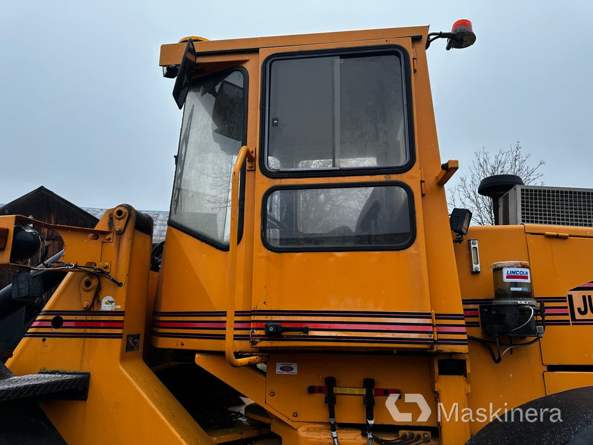 Wheel loader Hjullastare Ljungby 1322