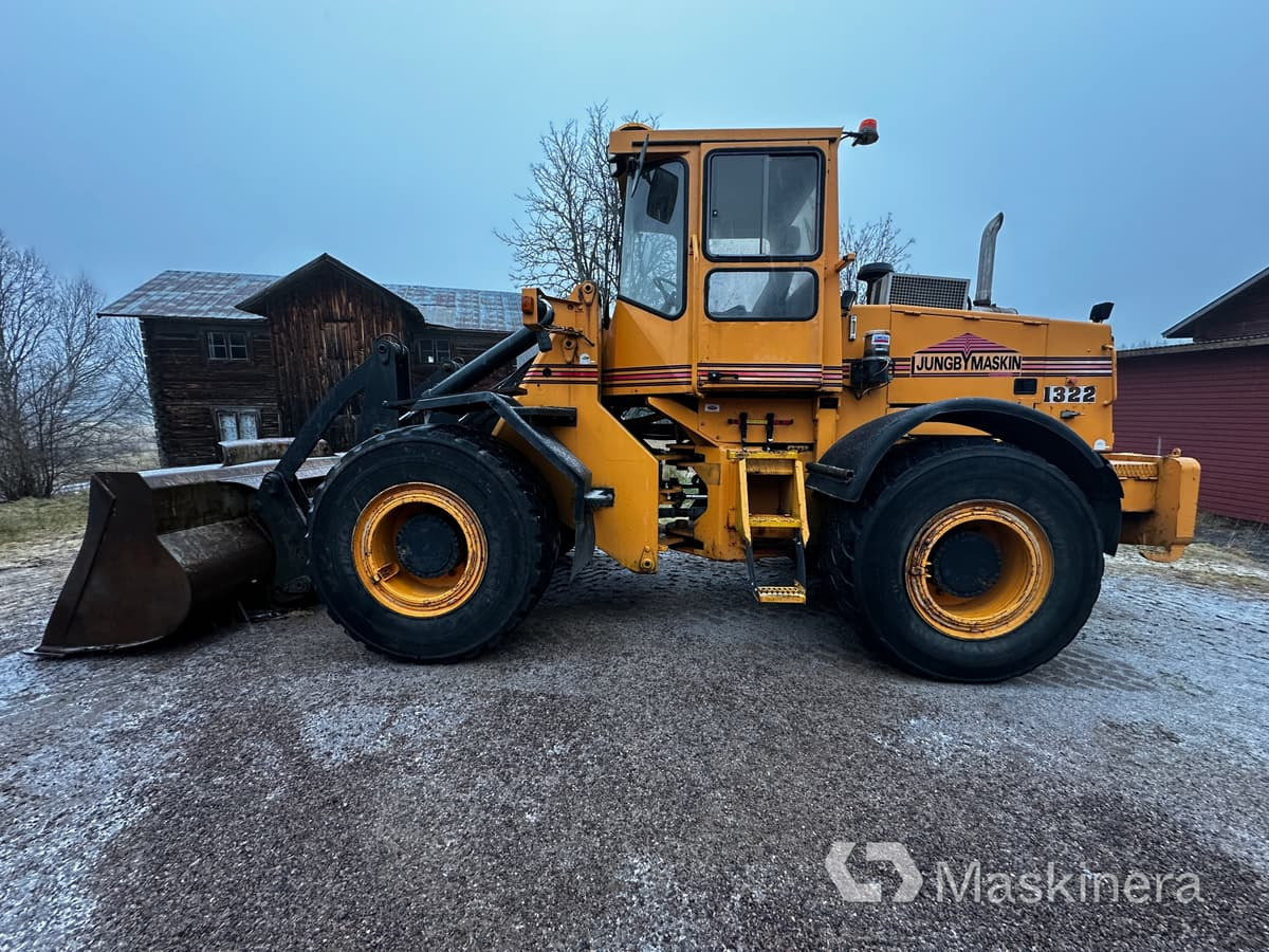 Wheel loader Hjullastare Ljungby 1322