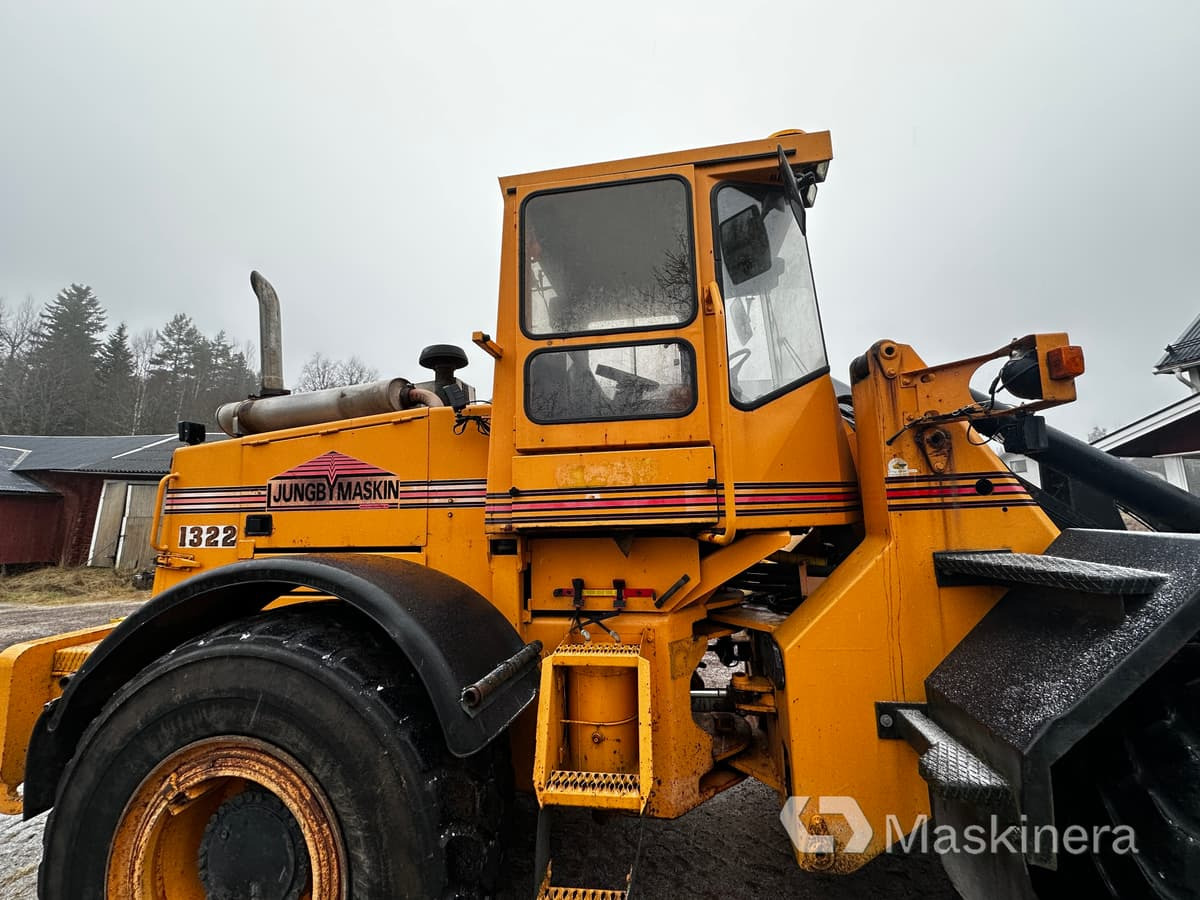 Wheel loader Hjullastare Ljungby 1322