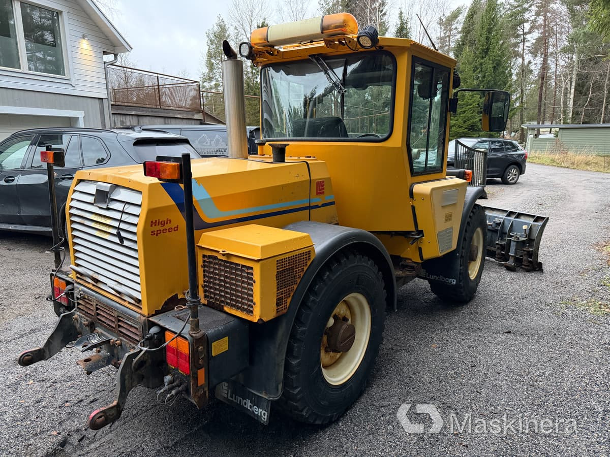 Wheel loader Hjullastare Lundberg 4200 Ls med vikplog