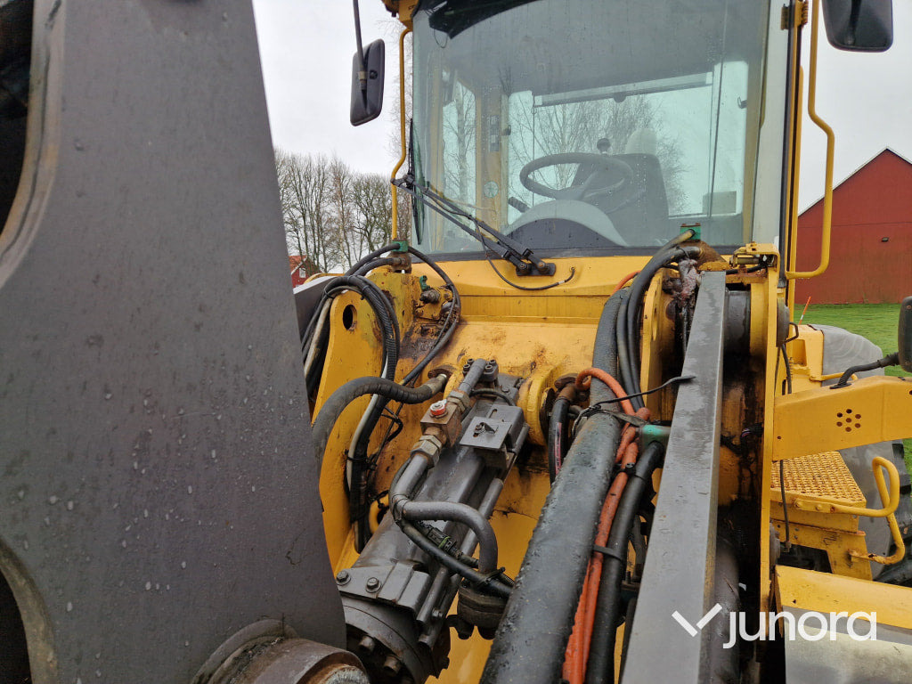 Wheel loader Hjullastare - Volvo BM, L70E