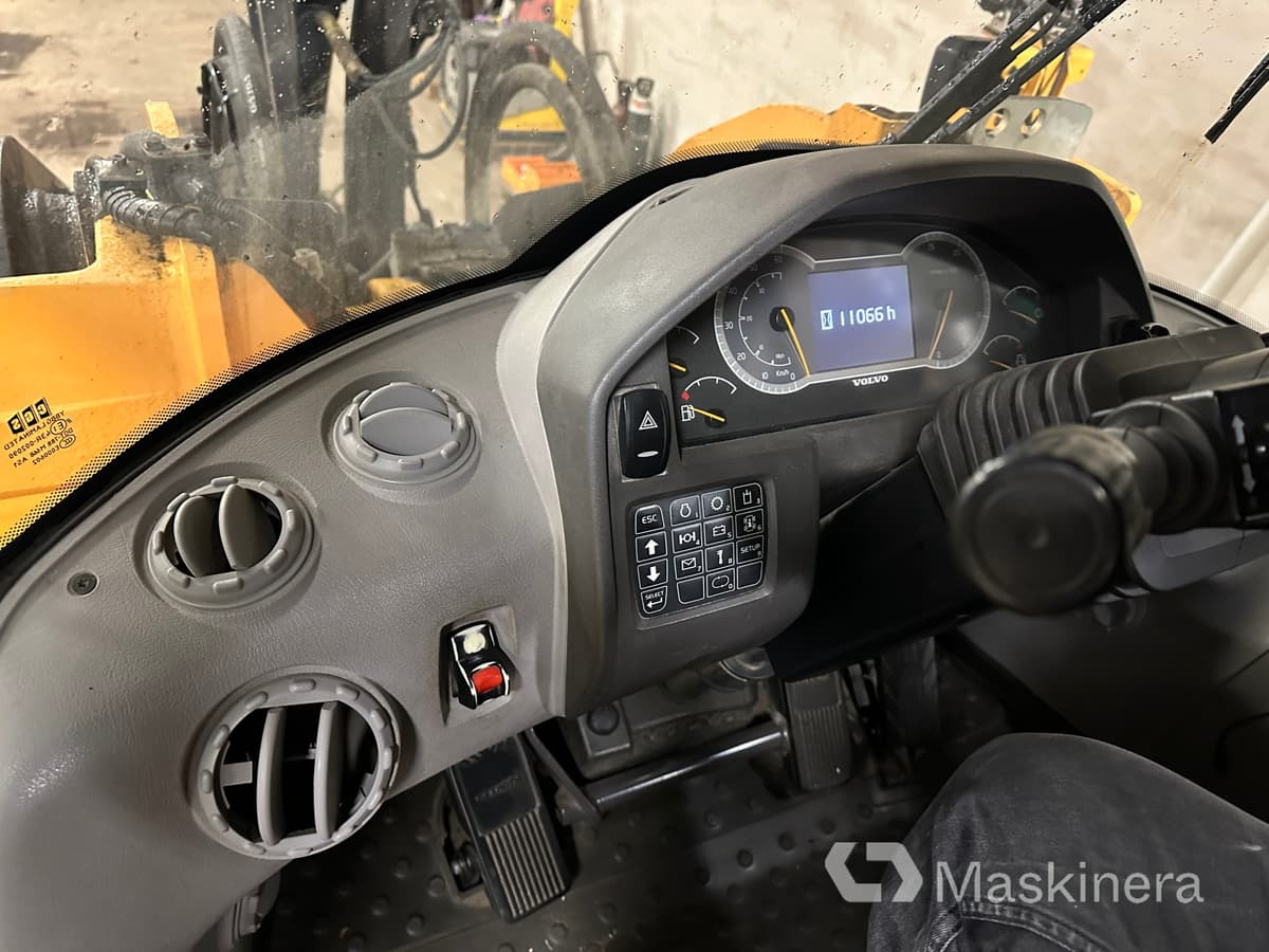Wheel loader Hjullastare Volvo L180H