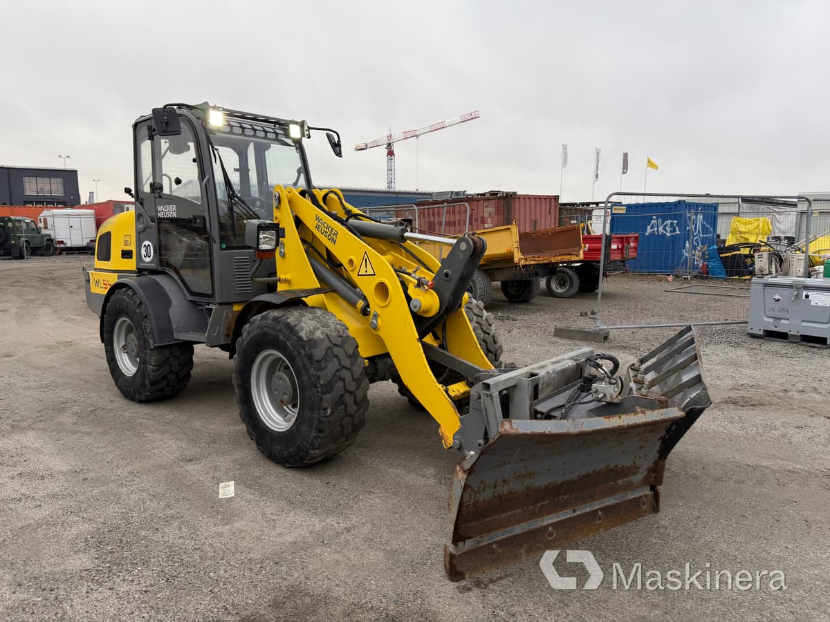 Wheel loader Hjullastare Wacker Neuson WL 54 med redskap