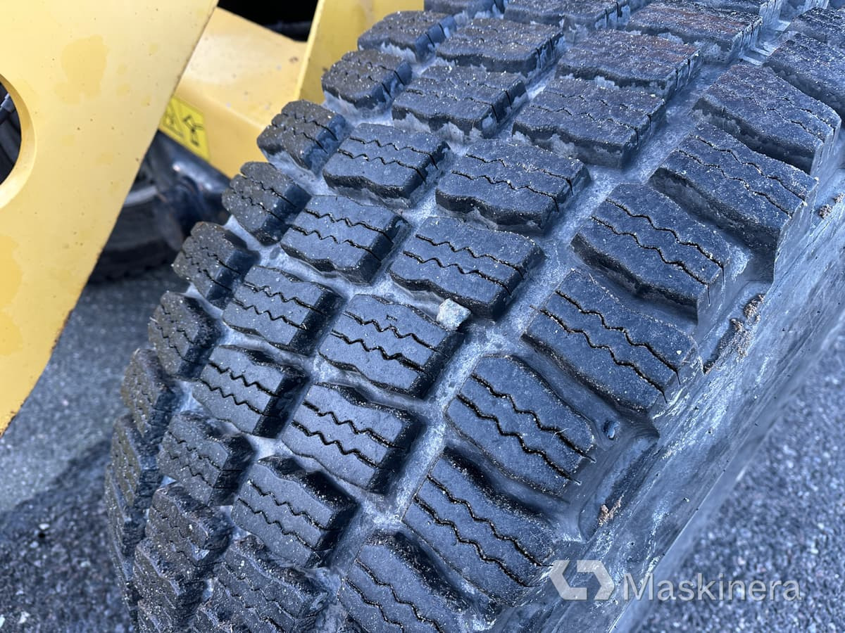 Wheel loader Hjullastare Yanmar V100