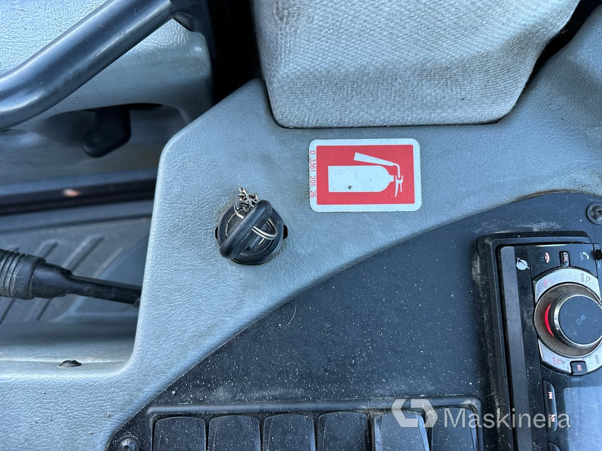 Wheel loader Hjullastare Yanmar V100