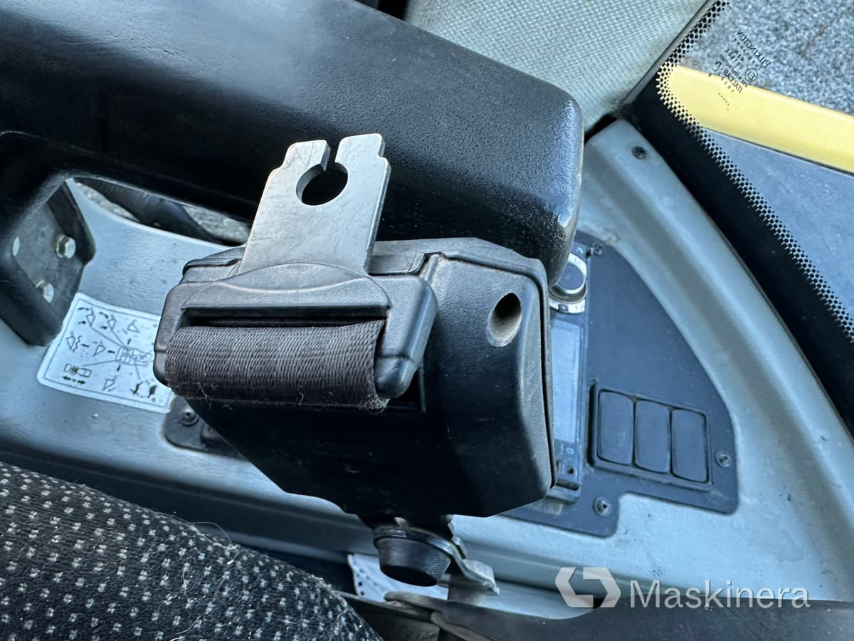 Wheel loader Hjullastare Yanmar V100