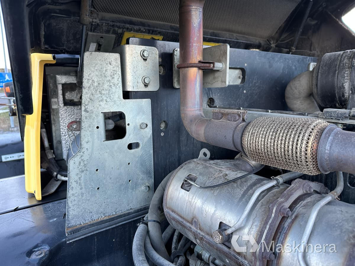 Wheel loader Hjullastare Yanmar V100