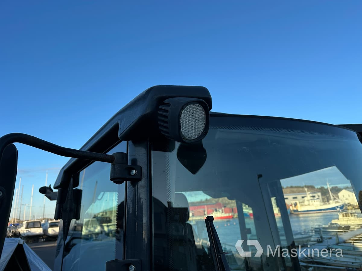 Wheel loader Hjullastare Yanmar V100