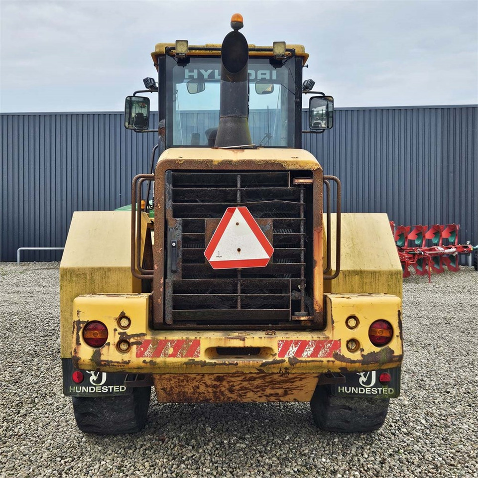 Wheel loader Hyundai HL740-7