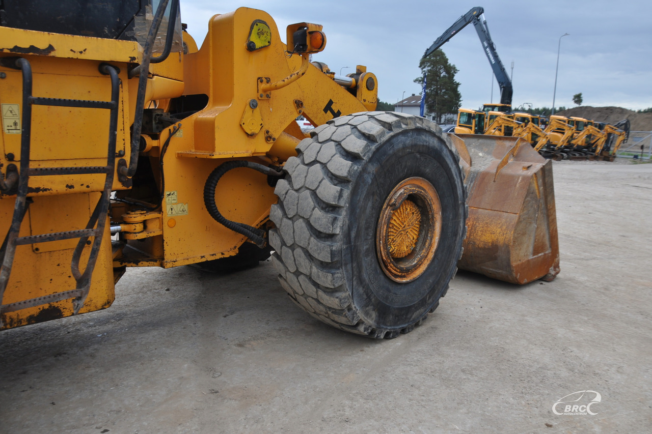 Wheel loader Hyundai HL770-7