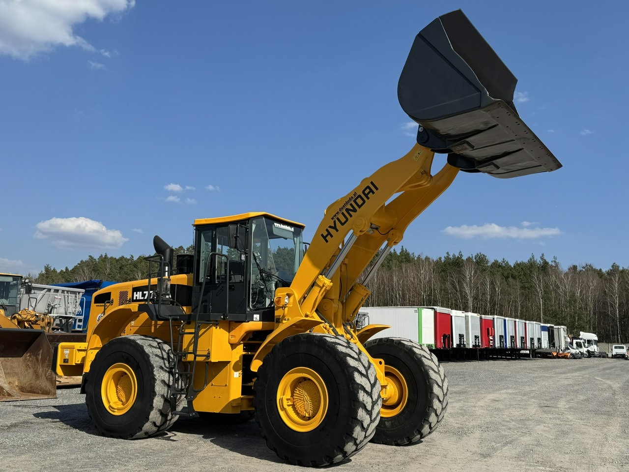 Wheel loader Hyundai HL770-7A