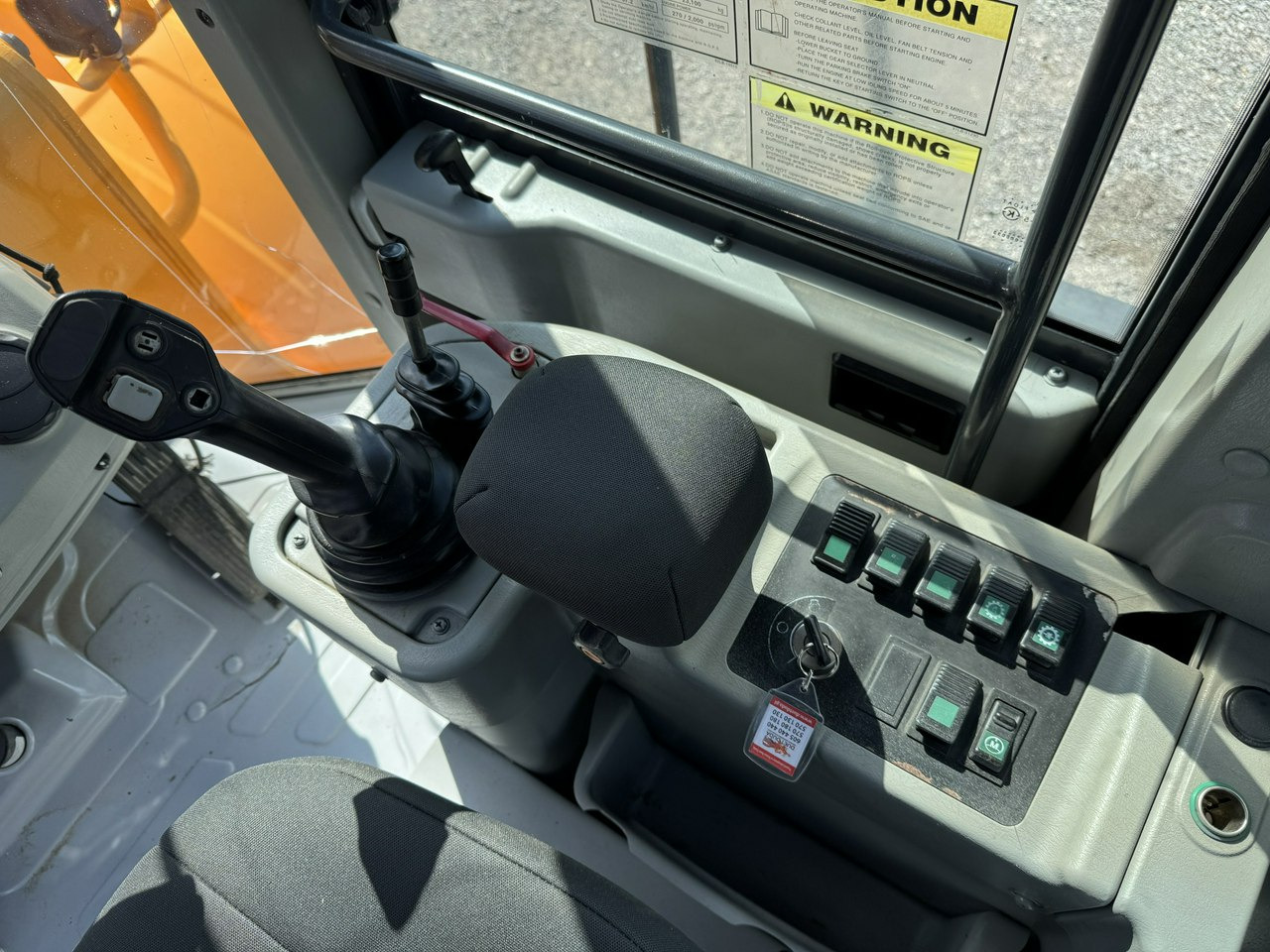 Wheel loader Hyundai HL770-7A