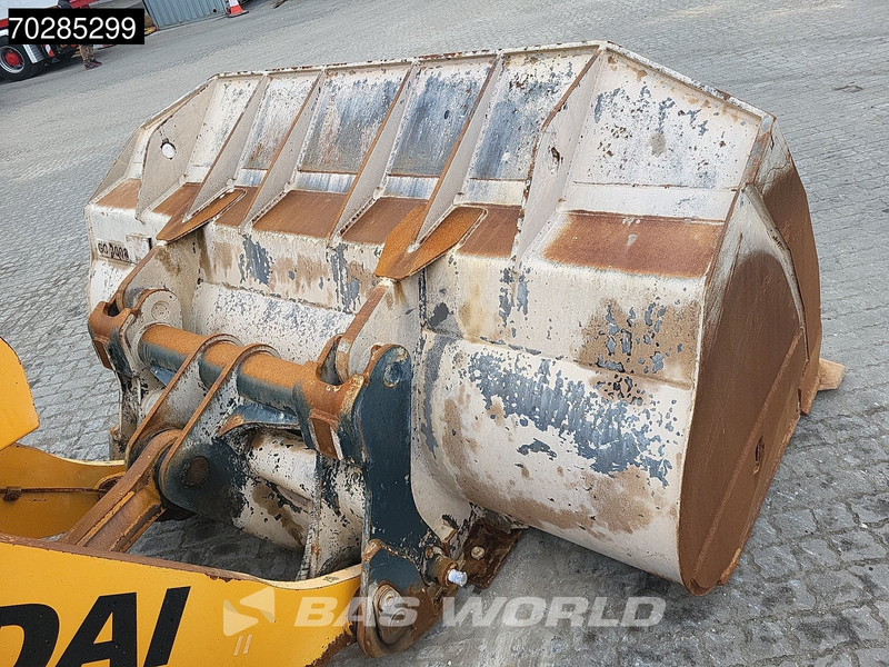 Wheel loader Hyundai HL955