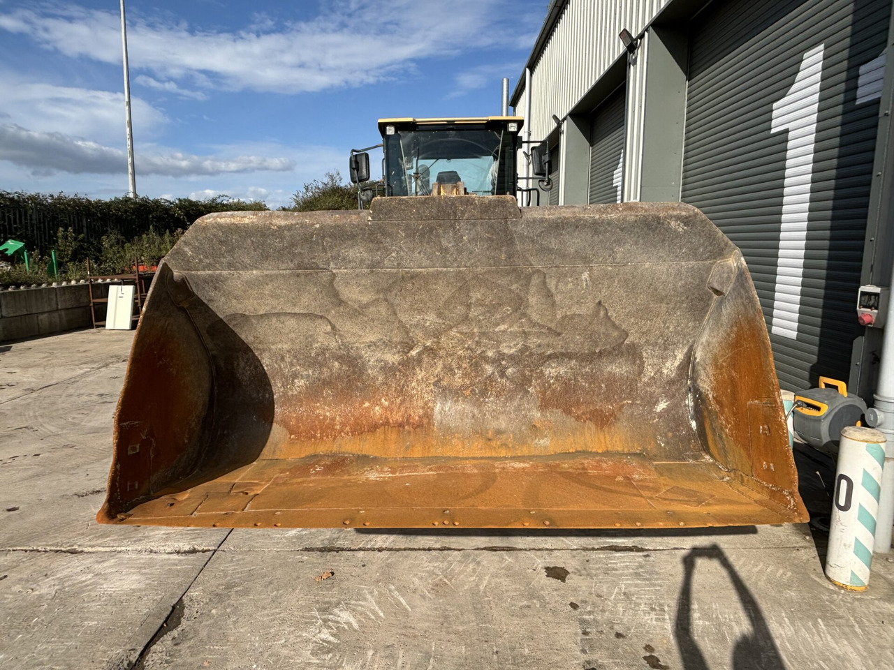 Wheel loader Hyundai HL960