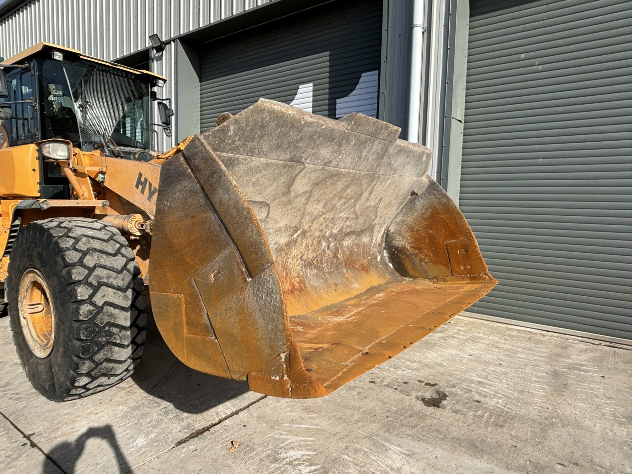 Wheel loader Hyundai HL960