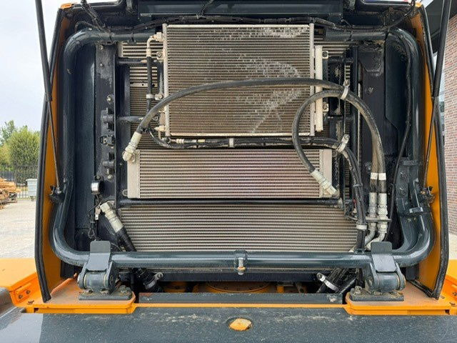 Wheel loader Hyundai HL960A