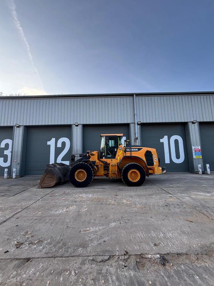 Wheel loader Hyundai HL960A