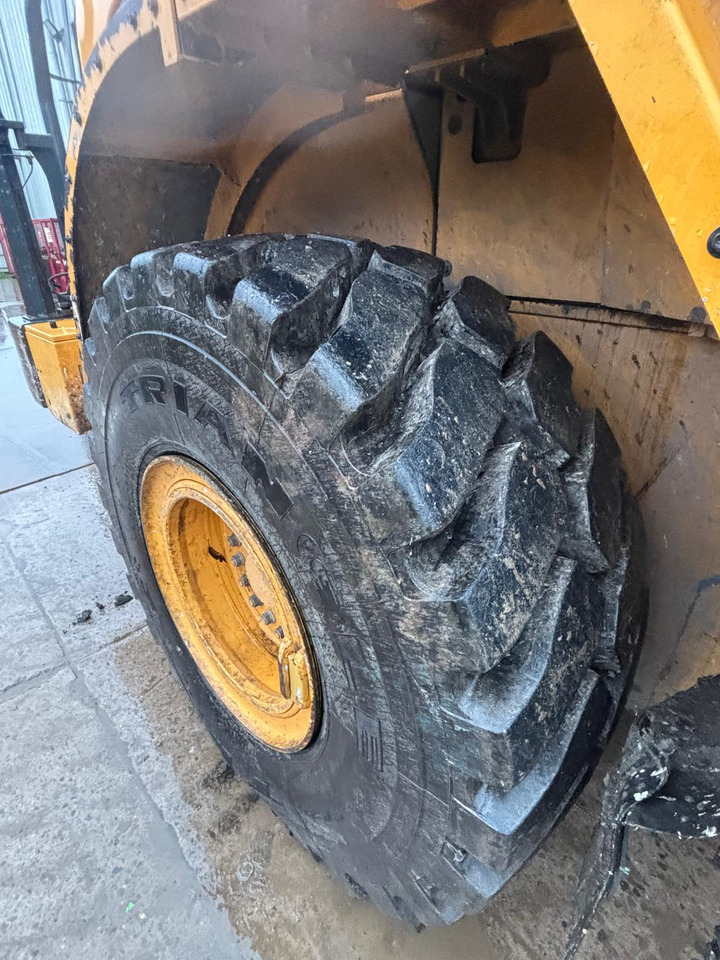 Wheel loader Hyundai HL960AHDXT