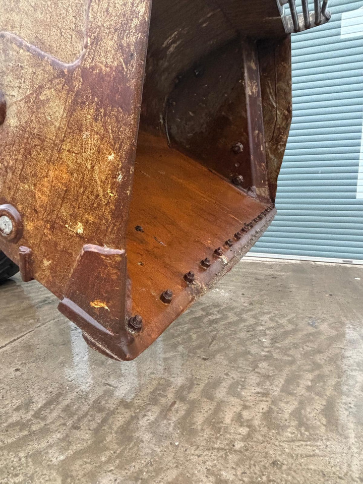 Wheel loader Hyundai HL960AHDXT