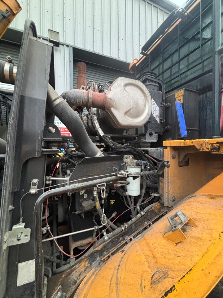 Wheel loader Hyundai HL960AHDXT