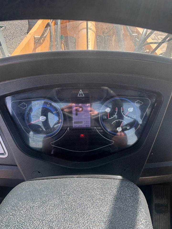 Wheel loader Hyundai HL960HDXT