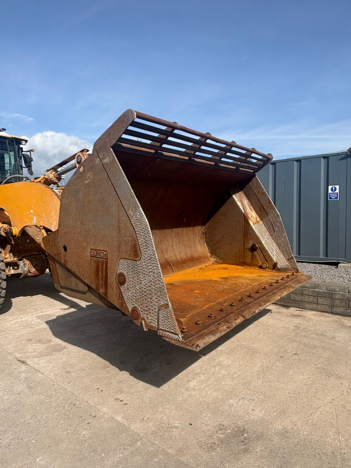 Wheel loader Hyundai HL960HDXT