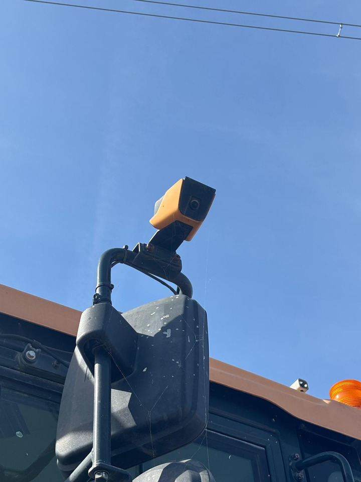 Wheel loader Hyundai HL960HDXT