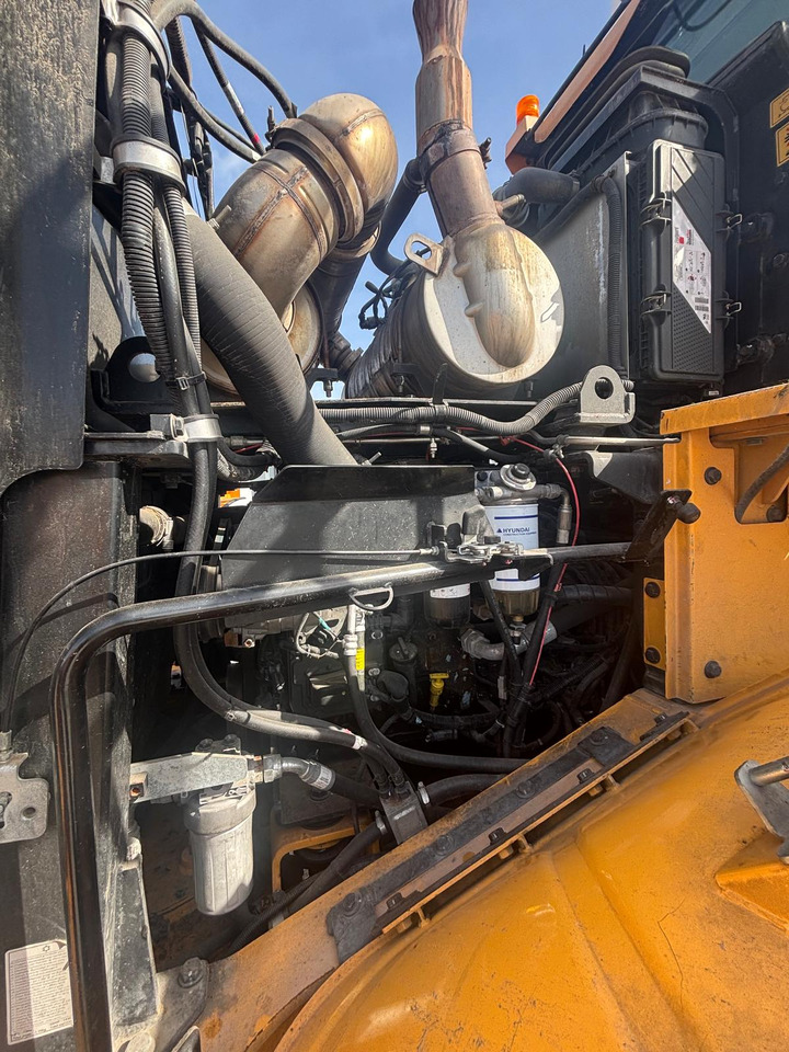 Wheel loader Hyundai HL960HDXT