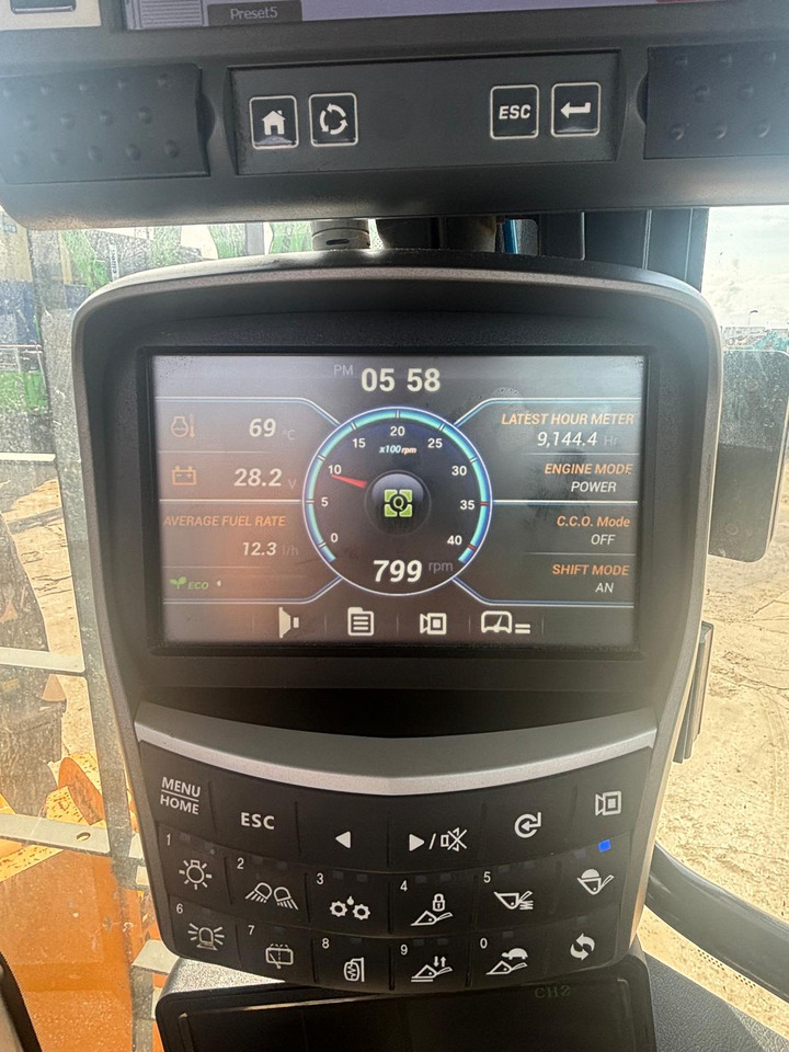 Wheel loader Hyundai HL960HDXT